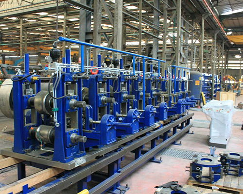 山西螺旋焊管機(jī)組 太原華欣誠機(jī)電設(shè)備 山西螺旋焊管機(jī)組廠家